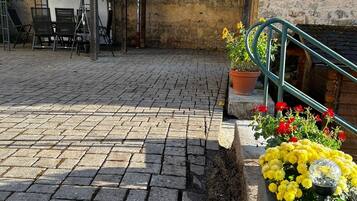 Enceinte de lâhĂ©bergement