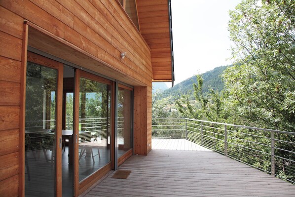 Terassi/patio