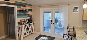 Interior - <1 mi. to the BEACH! 2bed/2ba with Office! Summer Kitchen/Patio/Firepit/Gym! (Atlantic Beach)