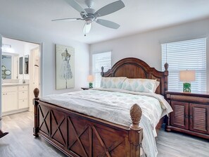 2 quartos, ferros/tábuas de passar roupa, Wi-Fi, roupa de cama
