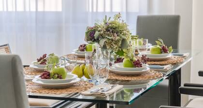 Experience Beachfront Coastal Elegance at Ocean Breeze