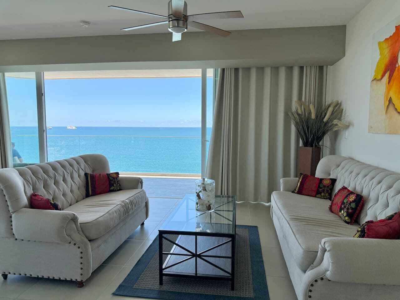 Exclusive Apartment | Living area