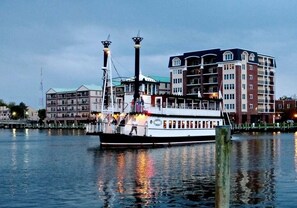 Marina