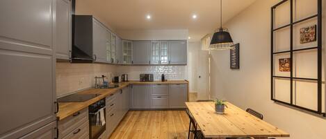 Frigorífic, microones, forn i rentaplats