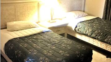 2 chambres, fer et planche Ă repasser, Wi-Fi gratuit, draps fournis