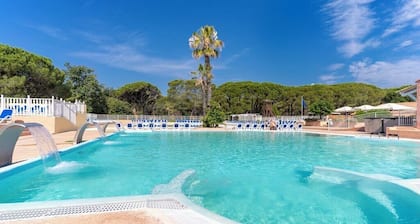 Location Chalet 6/8 couchages dans Camping Oasis 5