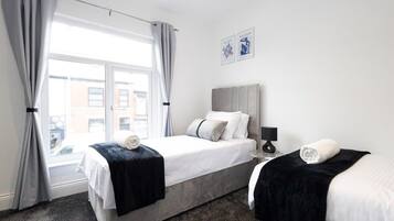 1 bedroom, iron/ironing board, Internet, bed sheets