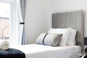 2 Schlafzimmer, Bügeleisen/Bügelbrett, WLAN, Bettwäsche