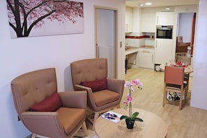 Family Suite | Living area