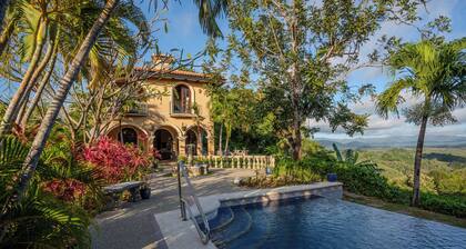 Villa la Ventana - Villa and Casita overlooking the Pacific Ocean near Nosara