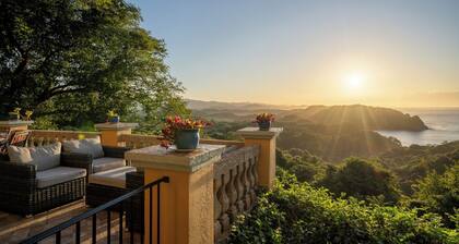 Villa la Ventana - Villa and Casita overlooking the Pacific Ocean near Nosara