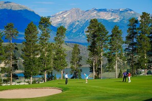 Golf - 3Br Ski-in/Ski-out~On Mountain~Lone Eagle 3053 by RedAwning (Dillon)