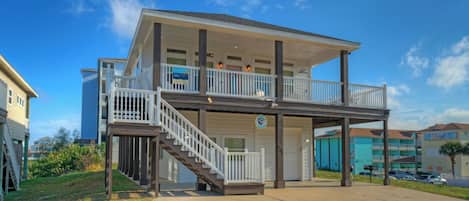 House (5 Bedrooms) | Front of property