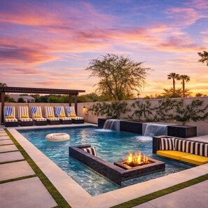 Outdoor pool, a heated pool - Brand-New Modern Hideaway Sleeps 23• Huge Glass Pool •Game Area. 15min Coachella (Indio)