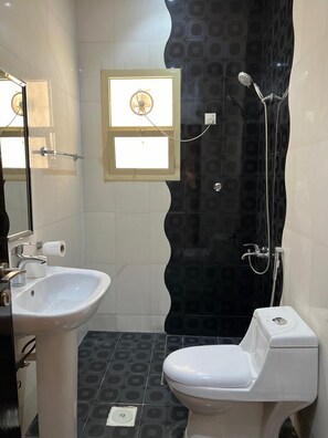 무료 세면용품, 슬리퍼