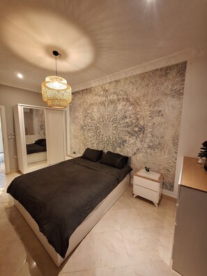 1 habitación y ropa de cama 