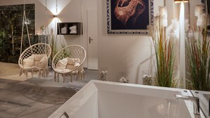 Royal Loft | Living area | 52-inch flat-screen TV with digital channels, Netflix - Private Spa LUX Aargau with Whirlpool (Lenzburg)