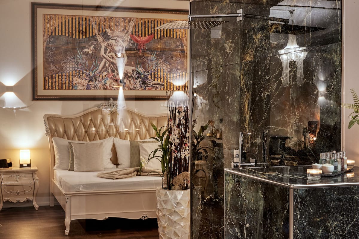 Royal loft | 1 slaapkamer, een minibar met enkele gratis items