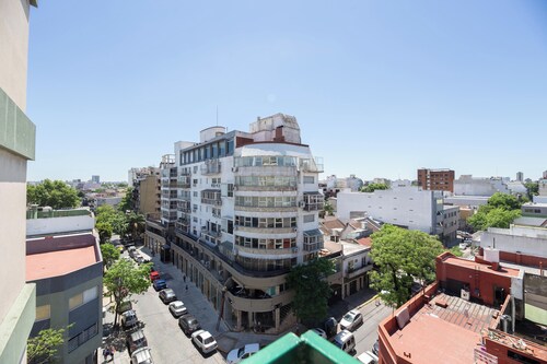 Cómodo y Bien Conectado en Floresta