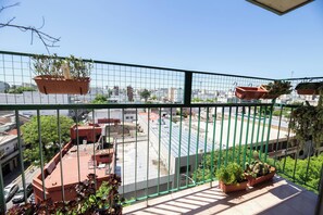 Property grounds - Cómodo y Bien Conectado en Floresta (Buenos Aires)