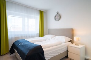 Silitysrauta/-lauta, ilmainen Wi-Fi, vuodevaatteet, pääsy pyörätuolilla