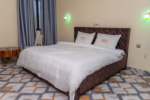 Amchrish Guest House