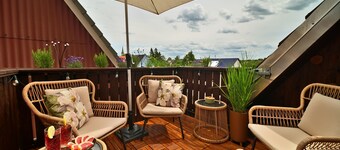 Green Loft Schwarzwald / 120 qm / Dach-Balkon -- Musik-Ecke