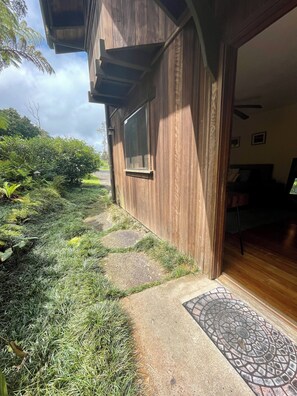 Exterior detail - Cozy Cloud Forest Ohana (Kailua-Kona)