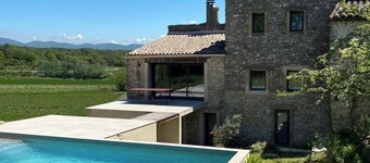 House for rent in Grignan, near the wedding venues Bijoutier, Belfonds, and Sarson