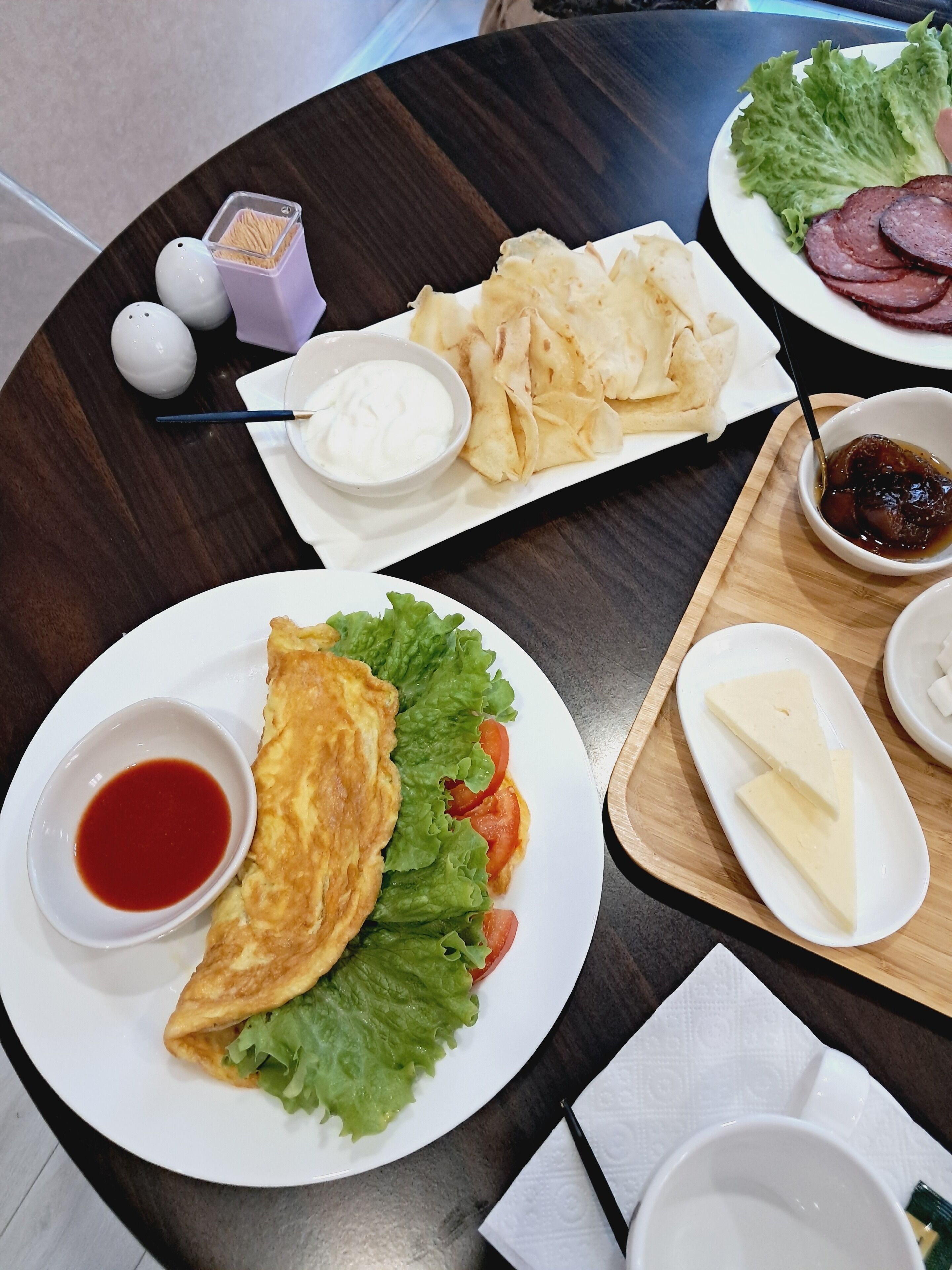 Breakfast meal