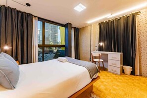 5 camere, ferro/asse da stiro, Wi-Fi gratuito, lenzuola