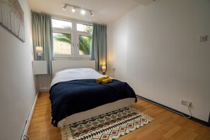 3 soverom, safe på rommet, skrivebord og strykejern/-brett