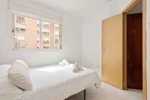 2 Schlafzimmer, Bügeleisen/Bügelbrett, kostenloses WLAN, Bettwäsche