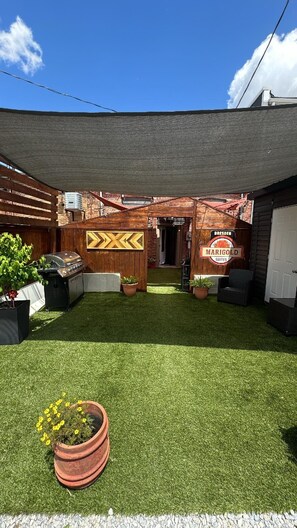Property grounds - Dreaden Marigold Suites - Suite 1 (Dresden)