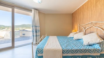 4 Schlafzimmer, Bügeleisen/Bügelbrett, kostenloses WLAN, Bettwäsche