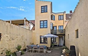 Outdoor dining - 3 bedroom lovely home in Faaborg (Faaborg)