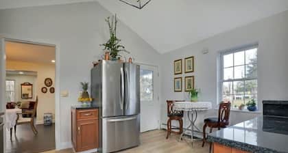 Beautiful historic home in Stony Brook!