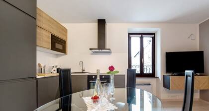 Apartment 'Le Lavande' with Wi-Fi and Air Conditioning