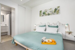 1 soverom, strykejern/-brett, wi-fi og sengetøy