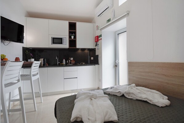 1 chambre, Wi-Fi gratuit, draps fournis