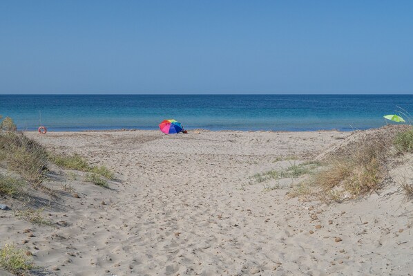 Beach nearby - Apartment 'Appartamento Nemo' with Sea View, Wi-Fi and Air Conditioning (Marzamemi)
