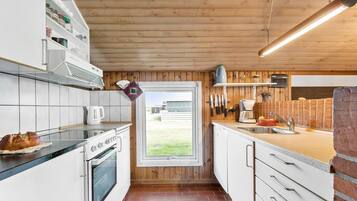 Kühlschrank, Herdplatte, Geschirrspüler