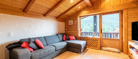 Fernseher, Kamin, Videospiele