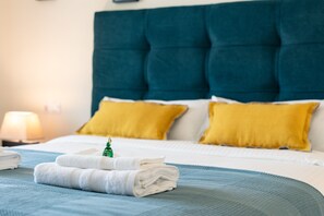 2 chambres, fer et planche à repasser, Wi-Fi gratuit, draps fournis