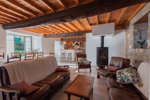 Maison de vacances 'Maison Anthian' avec terrasse privée, jardin privé et Wi-Fi