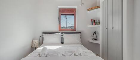 1 makuuhuone, silitysrauta/-lauta, ilmainen Wi-Fi, vuodevaatteet