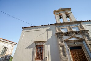 Exterior - Apartment 'Angel’s Studio' with Shared Terrace, Wi-Fi and Air Conditioning (Kithira)