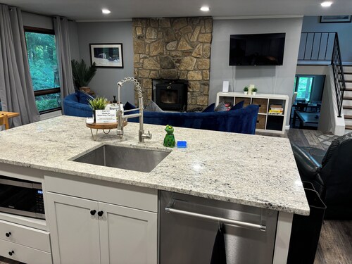 4 bed 2 bath,remodeled, private home in historic Chester Springs, Pet friendly. 