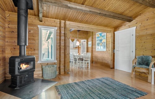 Pet friendly home in Højby with WiFi