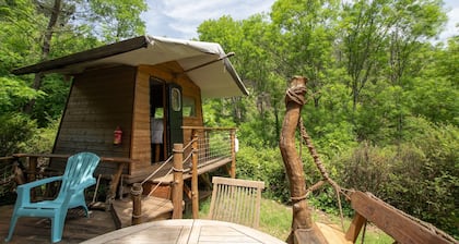 Caravan 'La Pêcherie' with Private Terrace